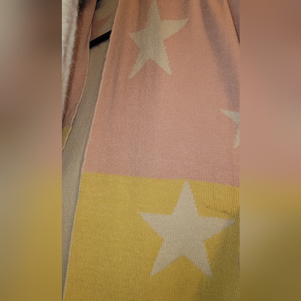 Hem & Thread Stars In Flight Cardigan 🩷💛🩵 - Picture 7 of 7